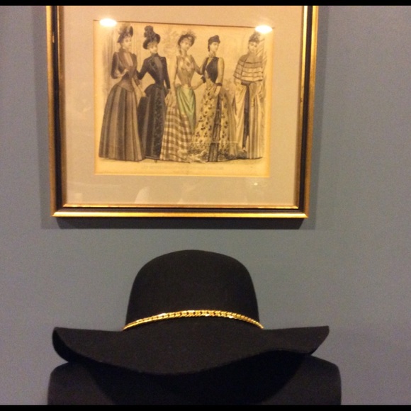 Last one! Saks 5th Avenue Fedora Hat (Black) - Picture 3 of 7